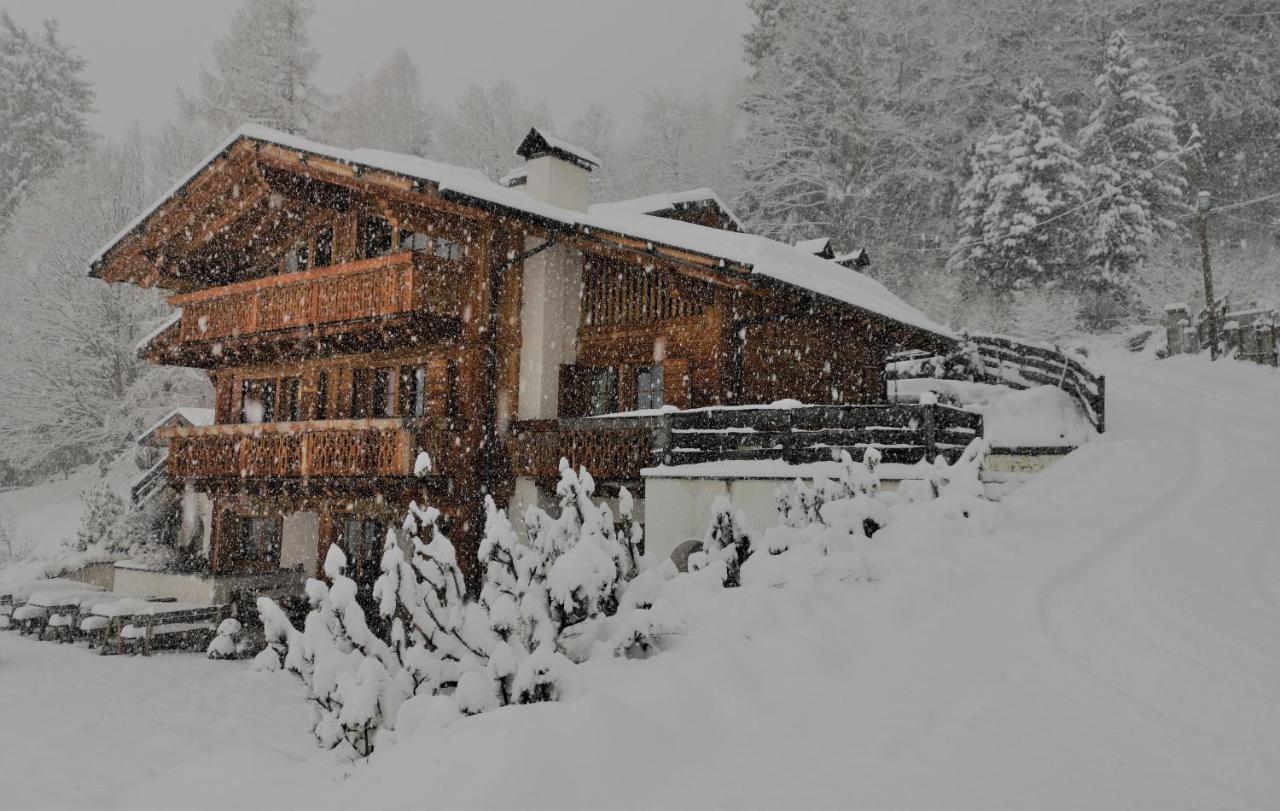 Fogajard Lovely Chalet Madonna Exteriör bild