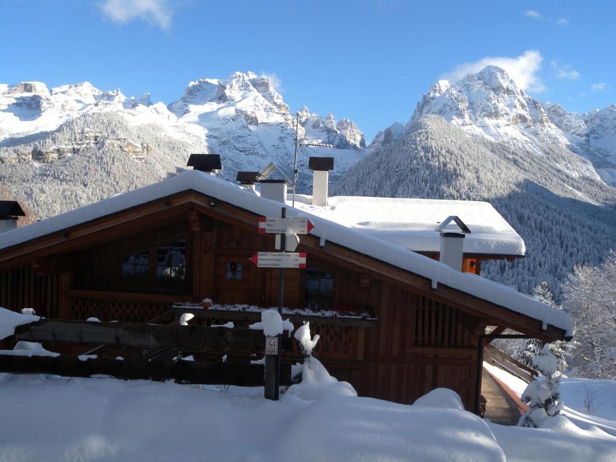 Fogajard Lovely Chalet Madonna Exteriör bild