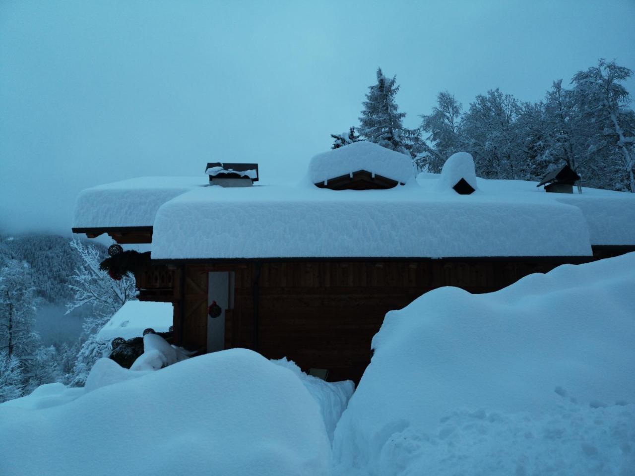 Fogajard Lovely Chalet Madonna Exteriör bild