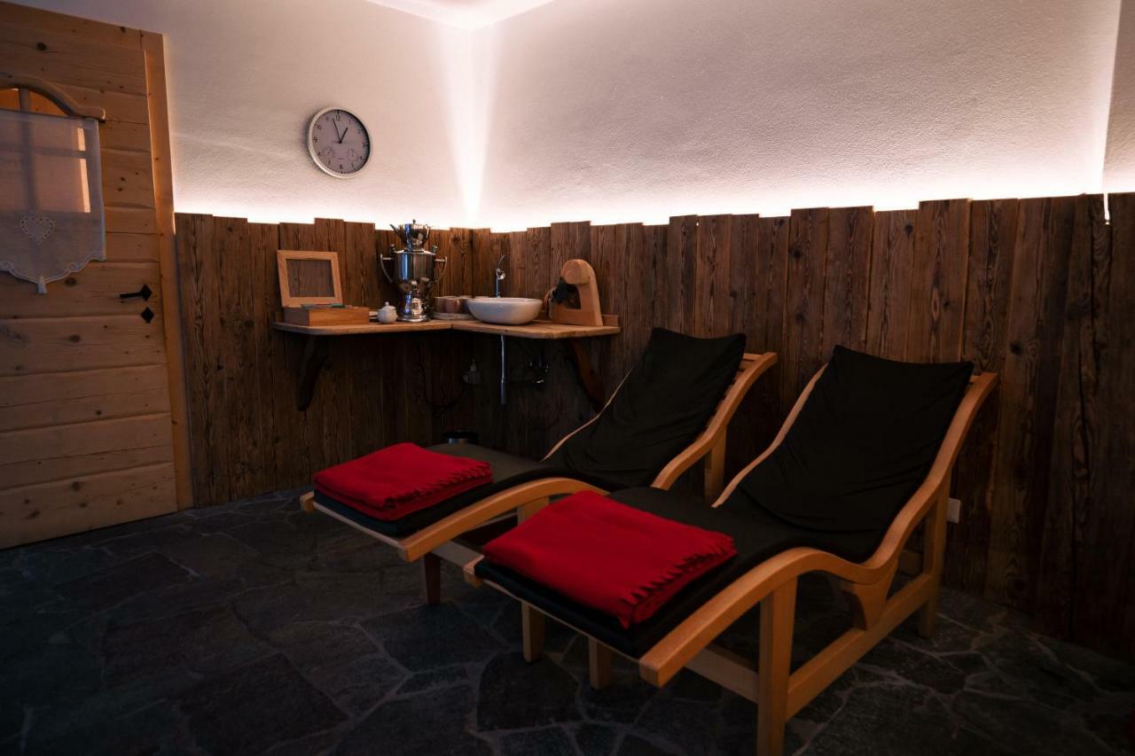 Fogajard Lovely Chalet Madonna Exteriör bild